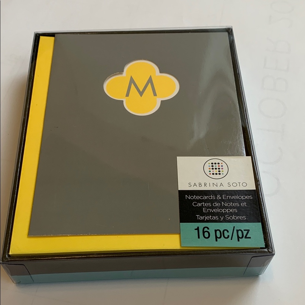 Sabrina Soto Notecards And Envelopes 16pcs ‘M’ Monogram Gray And Yellow